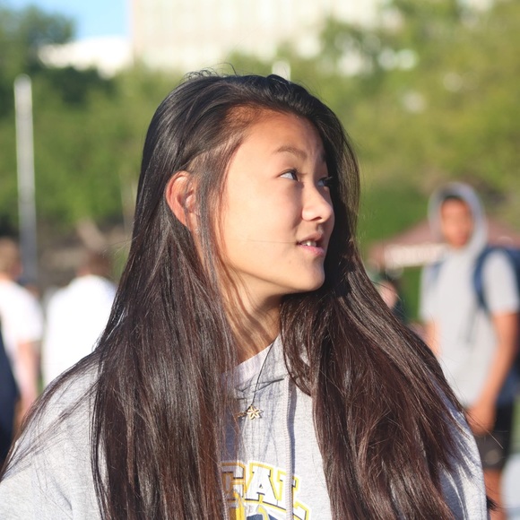 Meet your Posher, Kate - Picture 2 of 4